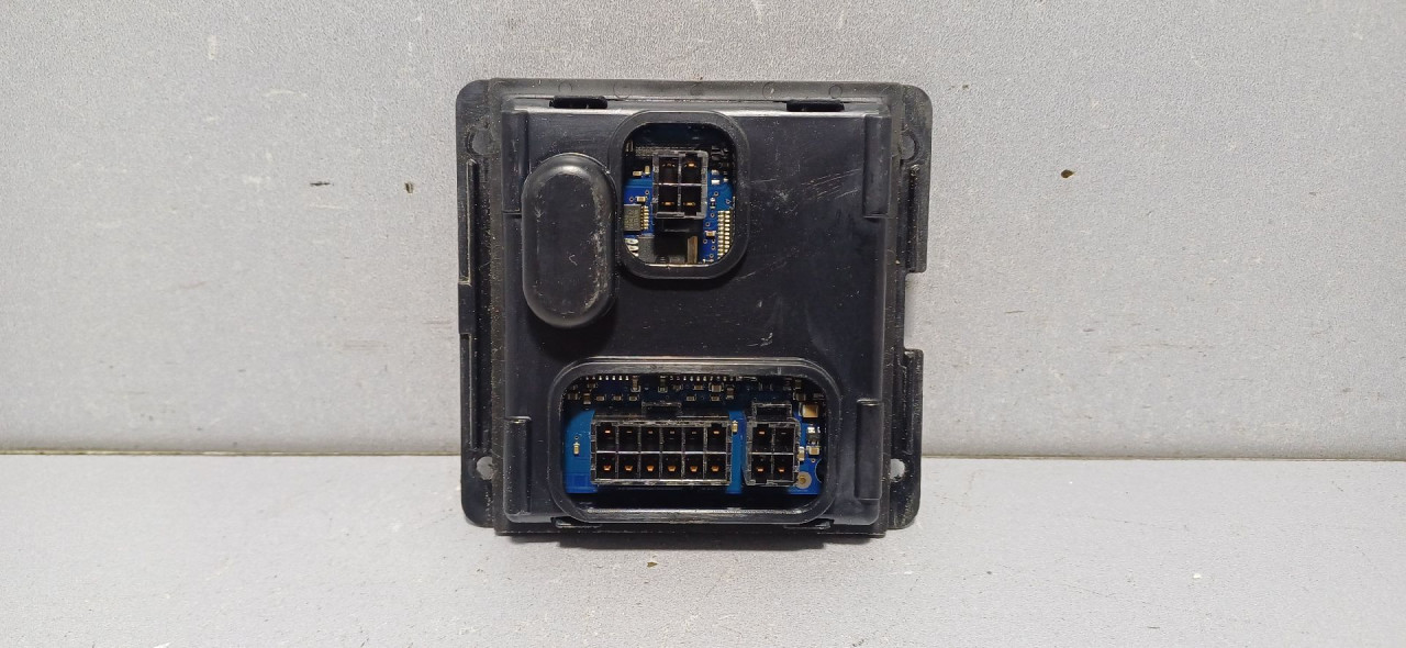 BALAST FARA VW PASSAT B6 > 05-10 7L6941329A