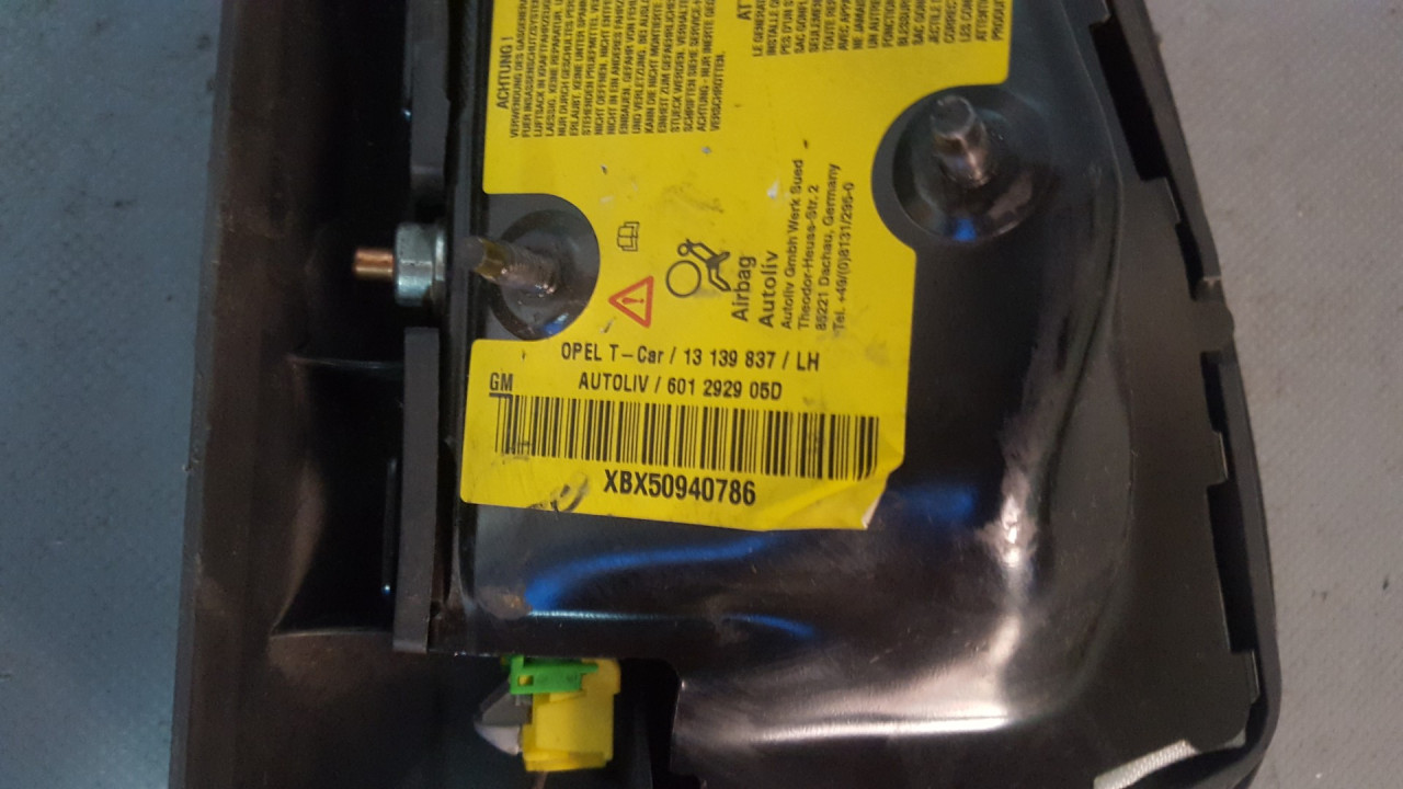 AIRBAG SUVOZACA OPEL ASTRA H > 04-06 13139837