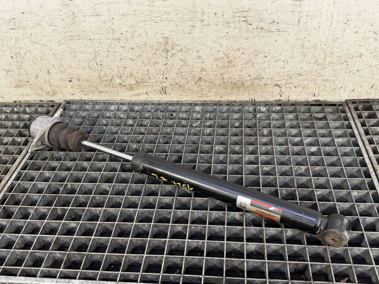 DIJELOVI AMORTIZER VW POLO > 09-14 1.6 6R0513025