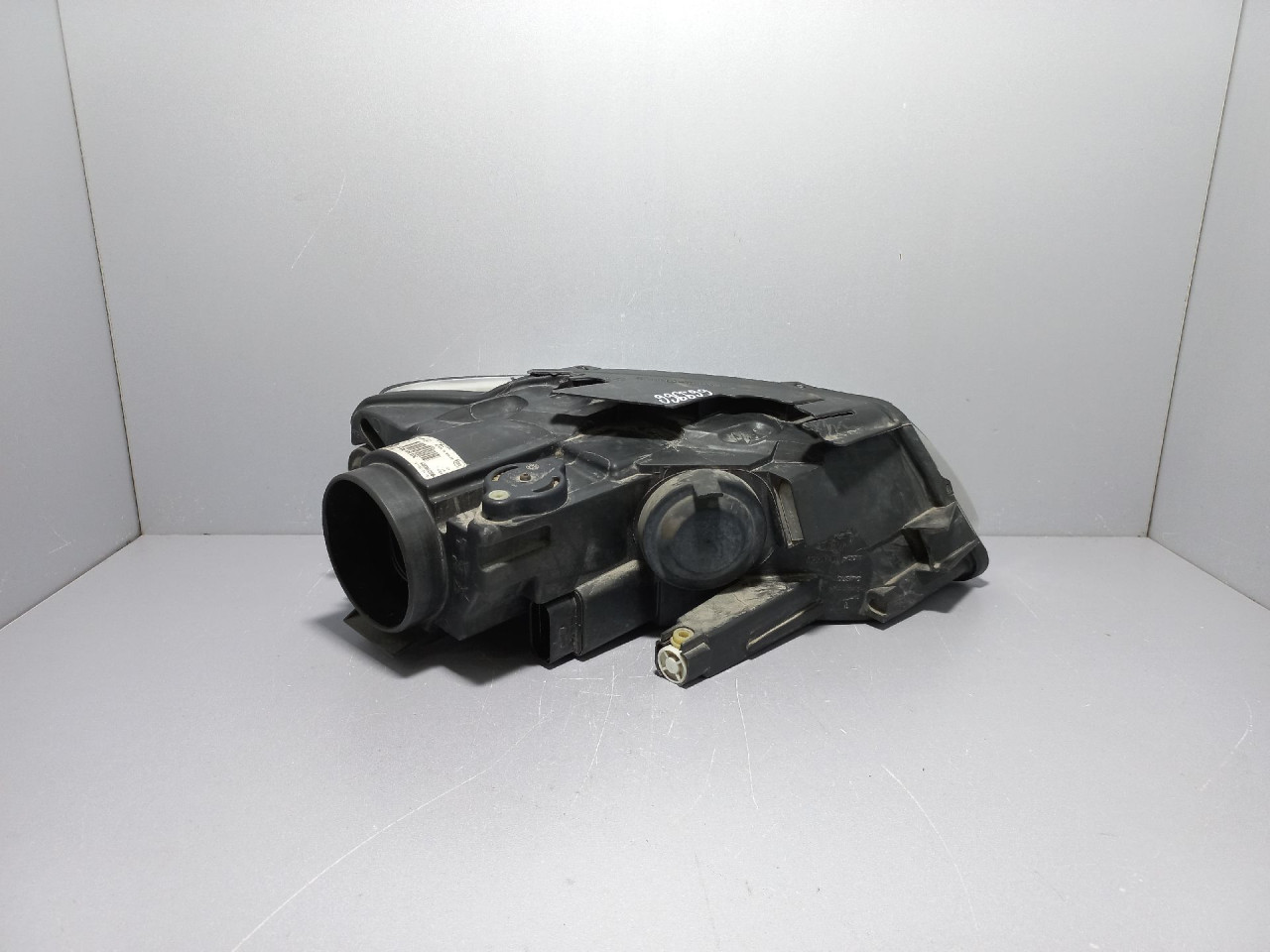 DIJELOVI FAR VW PASSAT B6 > 05-10 3C0941005S