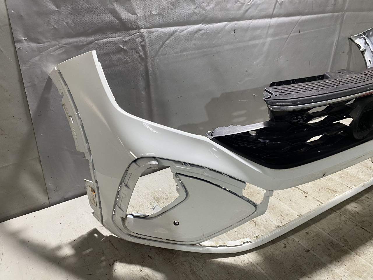 DIJELOVI BRANIK VW TAIGO > 20- 2G7807217B
