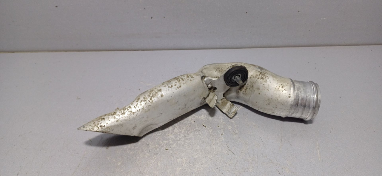 DIJELOVI CRIJEVO VW CADDY > 15-20 2.0 5Q0129565G