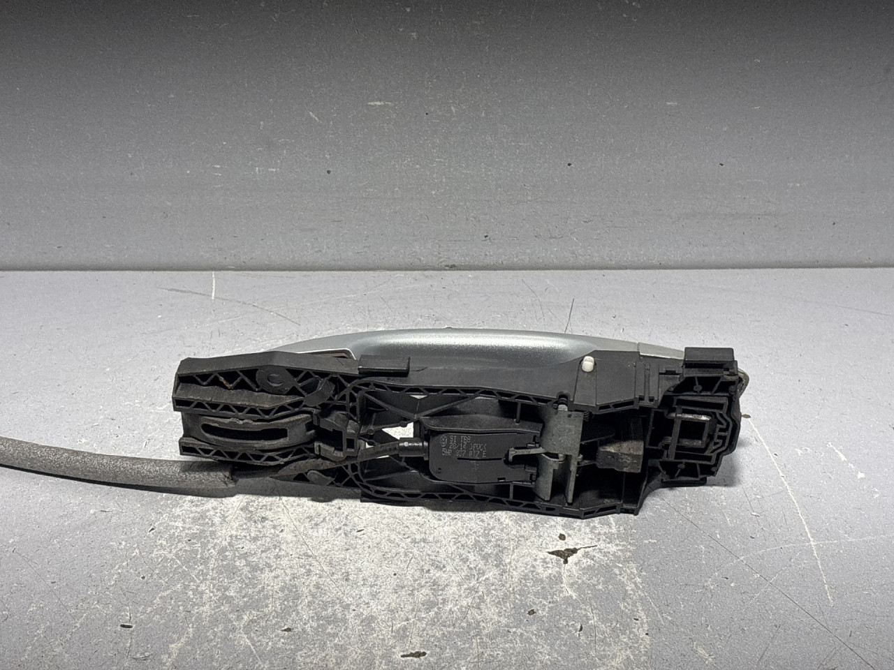 DIJELOVI RUCKA VRATA VW GOLF 7 SW > 13- 5N0839885H