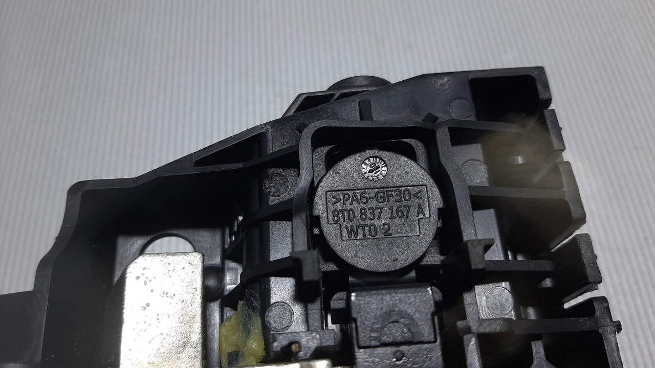 RUCKA VRATA AUDI A5 (8T) SPORTBACK > 07-11 8T0837885B
