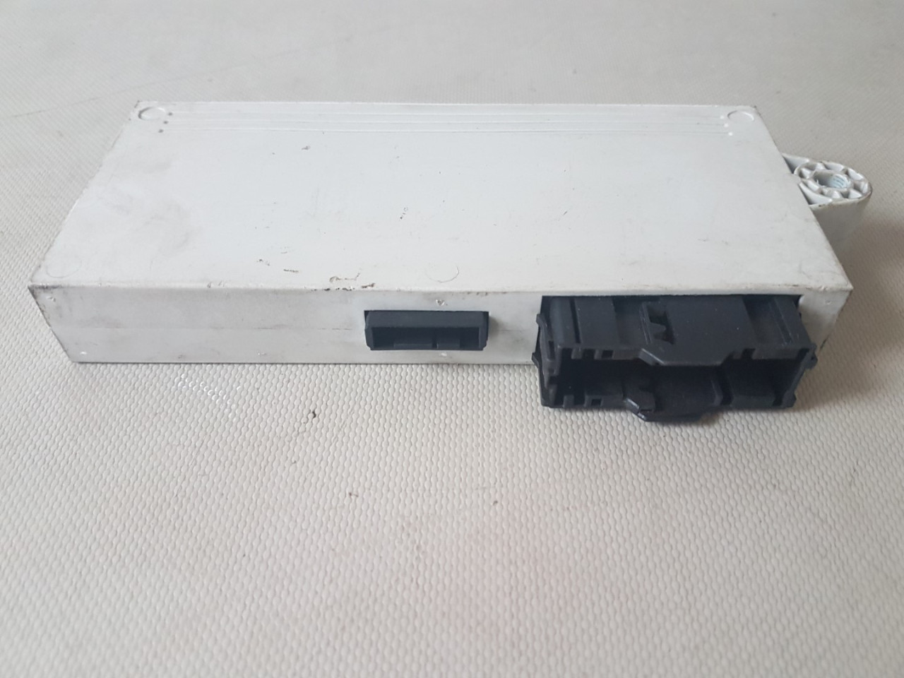 KOMFORT ELEKTRONIKA BMW SERIJA 3 (E90/E91) > 05-08 6135
