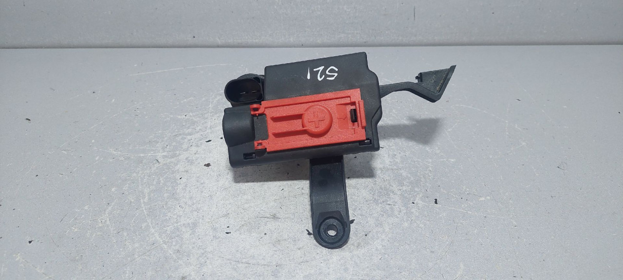 KLEMA AUDI A5 (8W0) SPORTBACK > 17- 8W0941823F