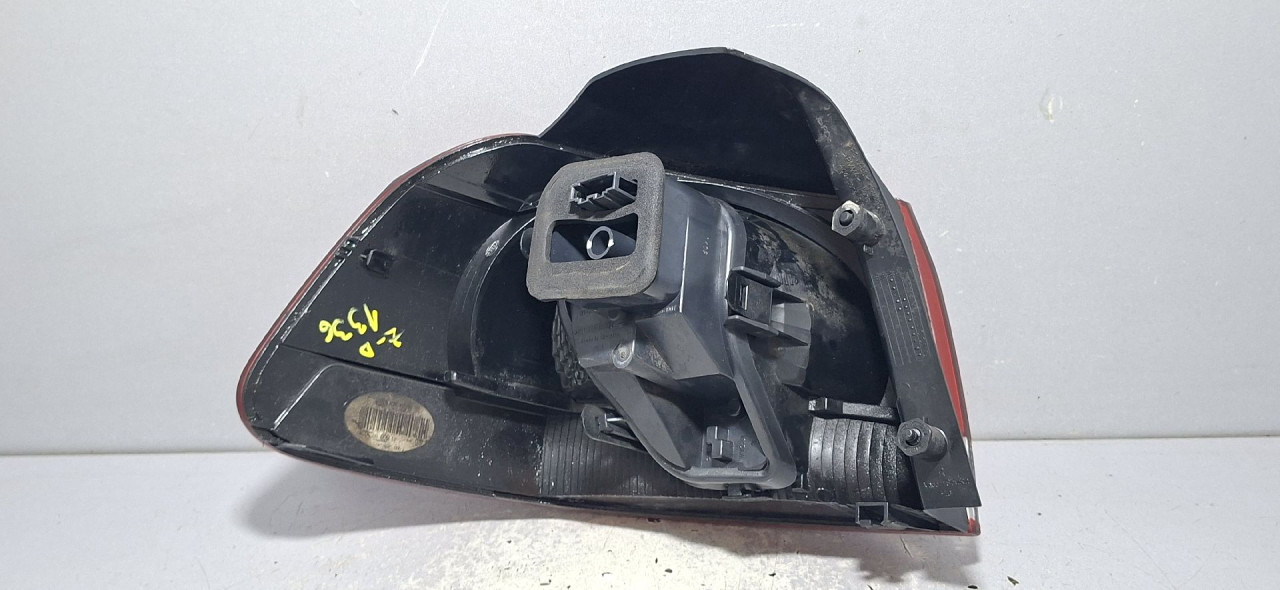 DIJELOVI STOP SVJETLO VW GOLF 6 > 08-12 2.0 5K0945096M