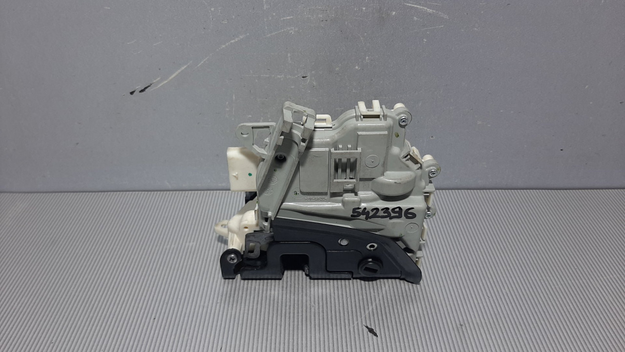 BRAVA VRATA AUDI A4 (B8) > 12-15 8K0839016C