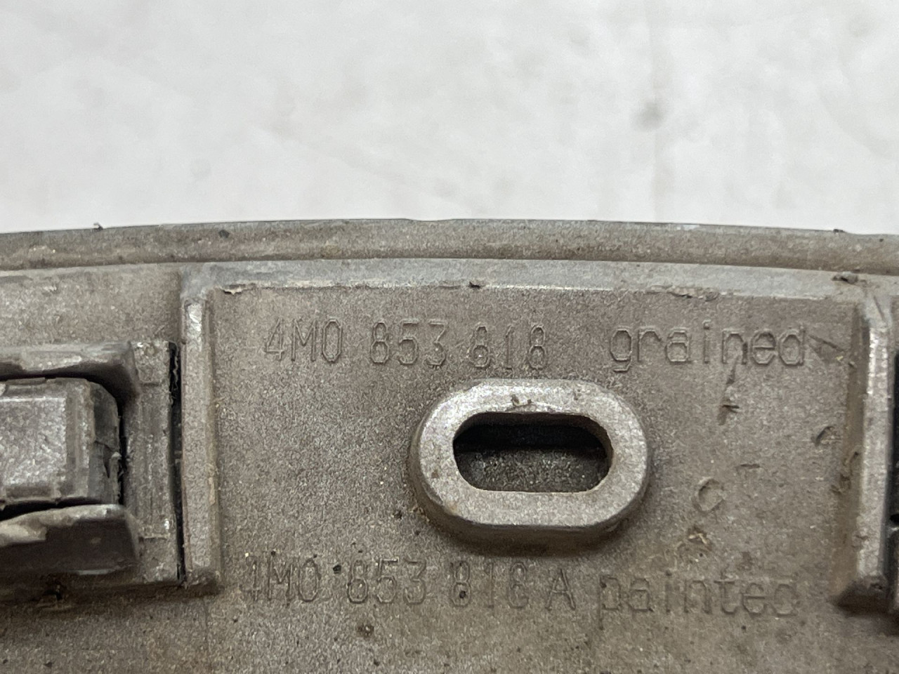 RUB BLATOBRANA AUDI Q7 (4M) > 15-19 4M0853818A