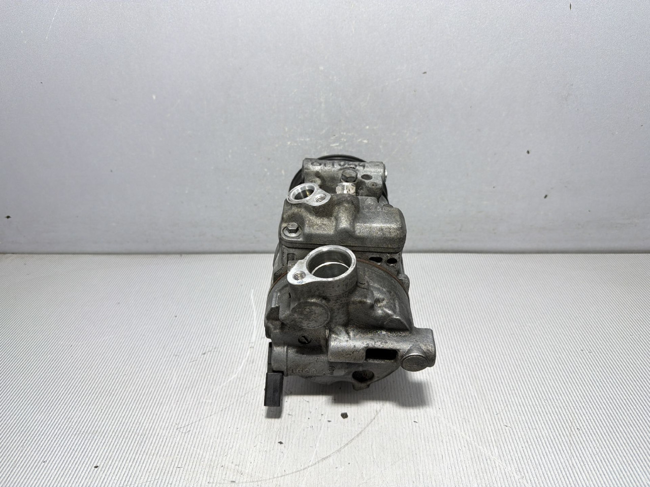 DIJELOVI KOMPRESOR KLIME AUDI A4 (B8) > 07-11 2.0 8K0260805L