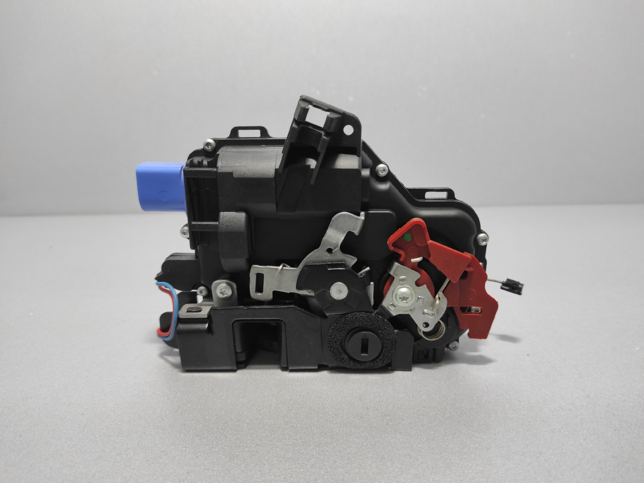 DIJELOVI BRAVA VRATA SKODA FABIA > 07-10 6Y0839016A