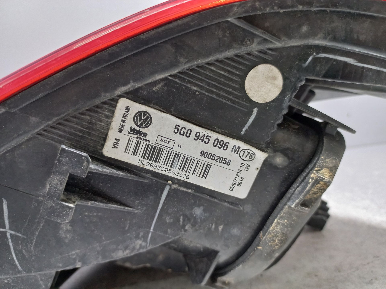 DIJELOVI STOP SVJETLO VW GOLF 7 > 12-16 5G0945096M
