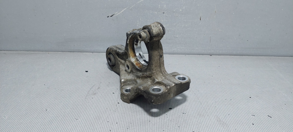DIJELOVI NOSAC POLUOSOVINE PEUGEOT 508 > 11-14 9685332480