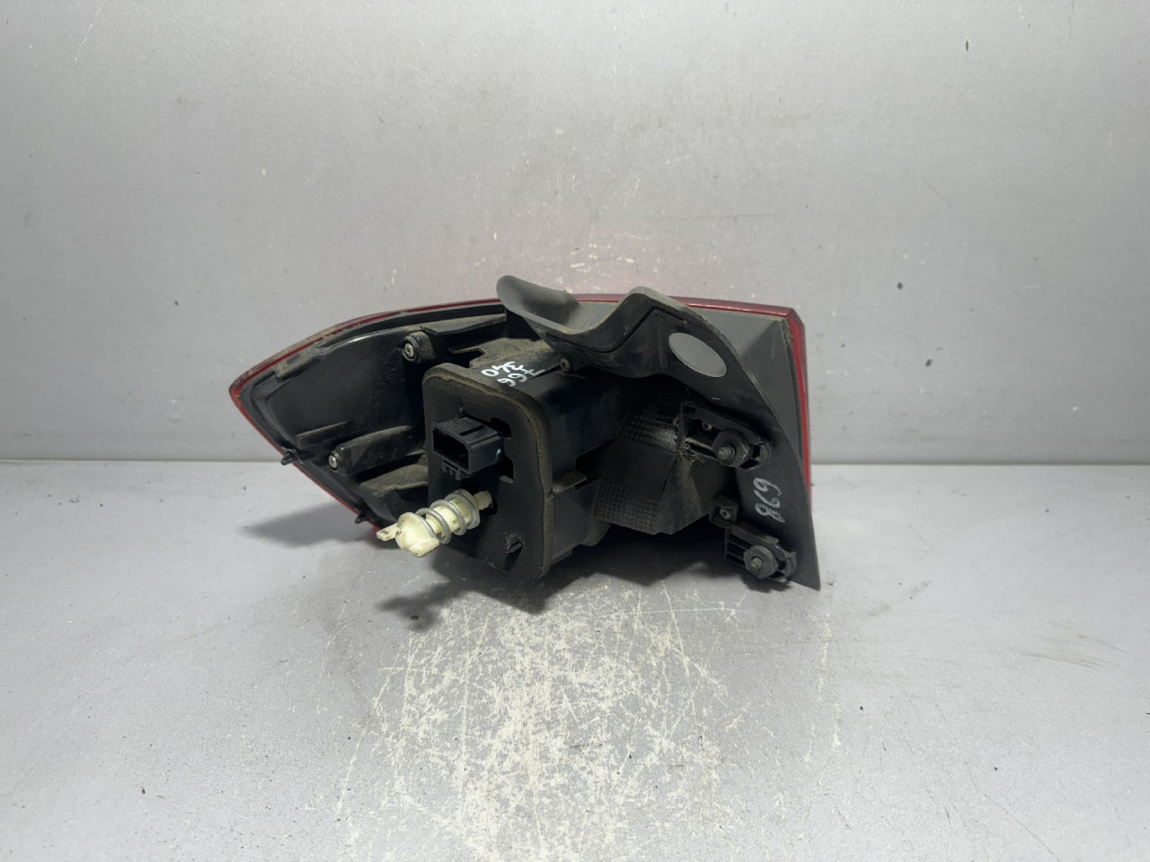 DIJELOVI STOP SVJETLO VW PASSAT B8 > 14- 3G9945312