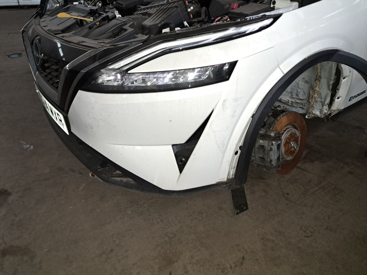 DIJELOVI BRANIK NISSAN QASHQAI > 21-