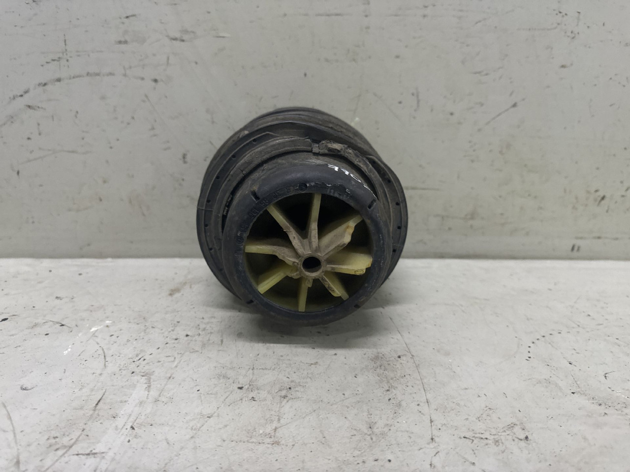 ZRACNI JASTUK MERCEDES E KLASA (W212) > 13-16 A21232040