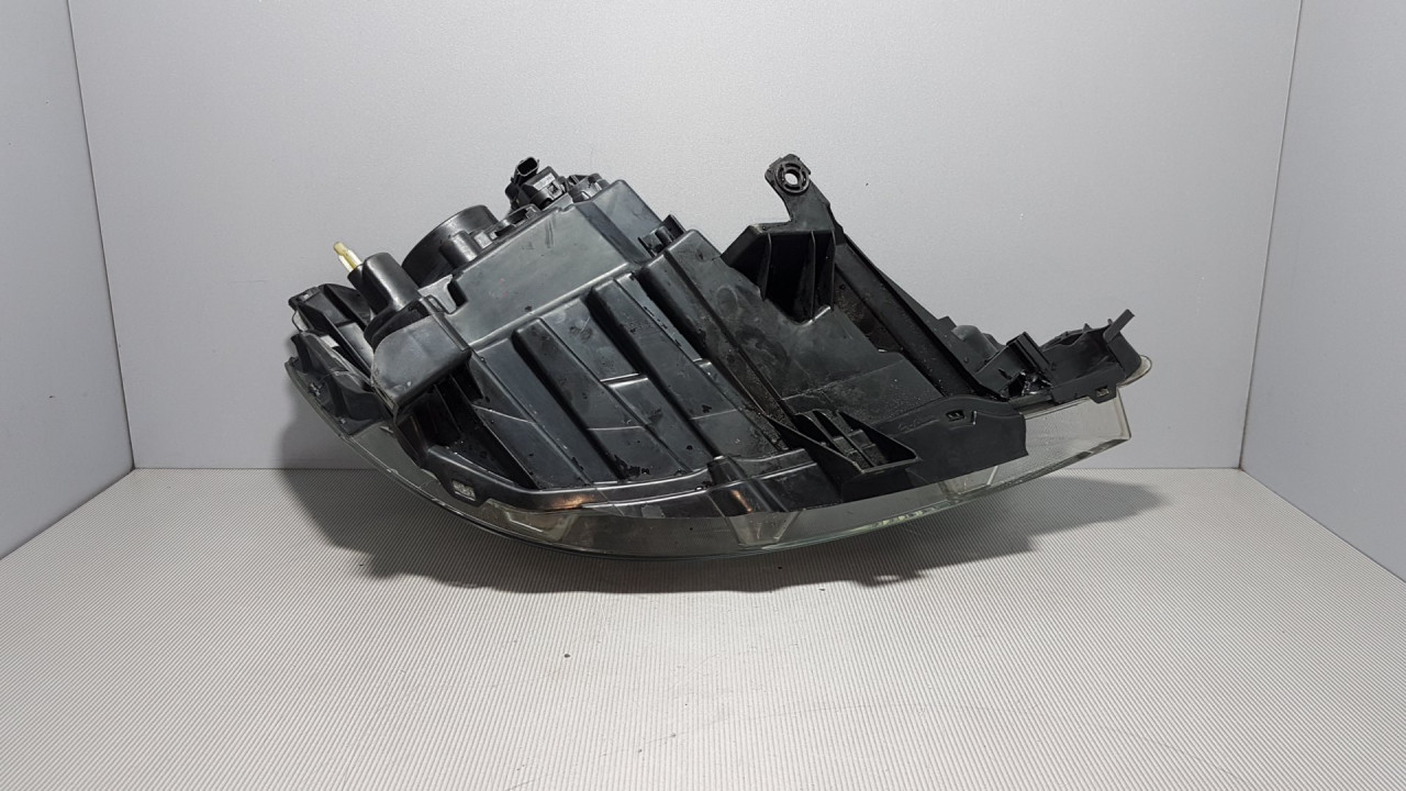 DIJELOVI FAR NISSAN NV200/EVALIA > 09- 26060BJ10A