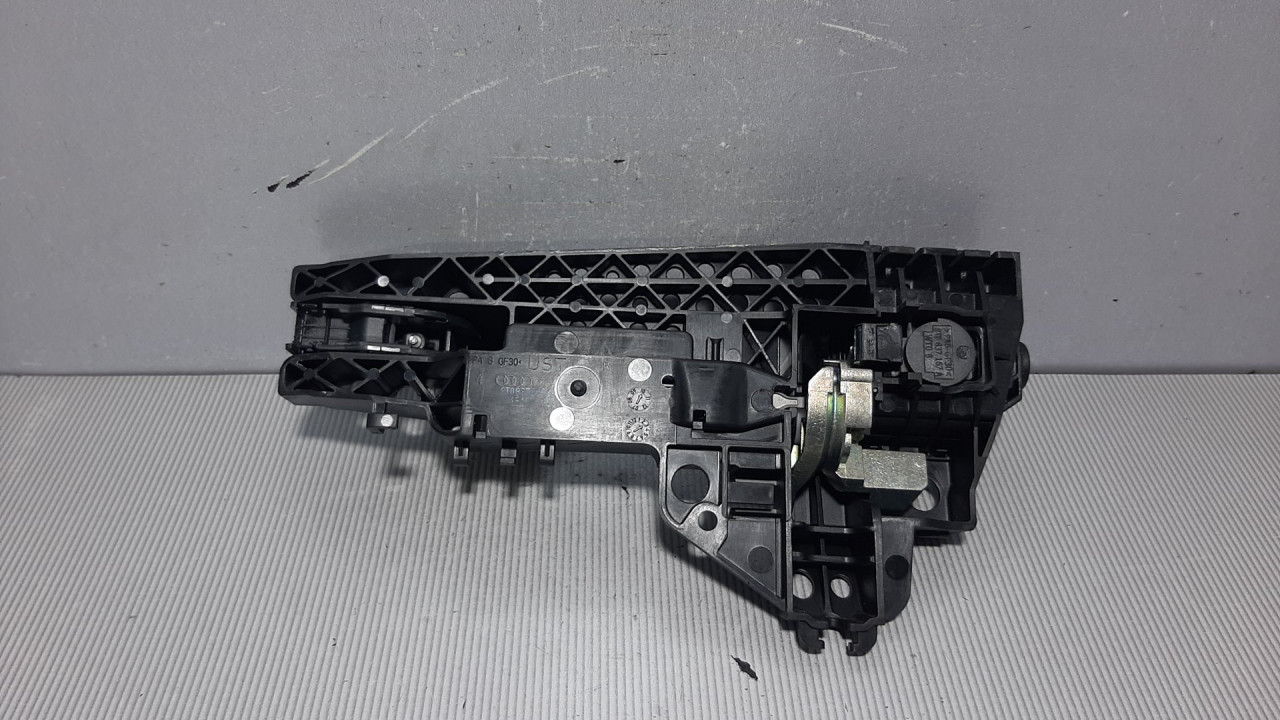 RUCKA VRATA AUDI A4 (B8) > 07-11 8T0837886B