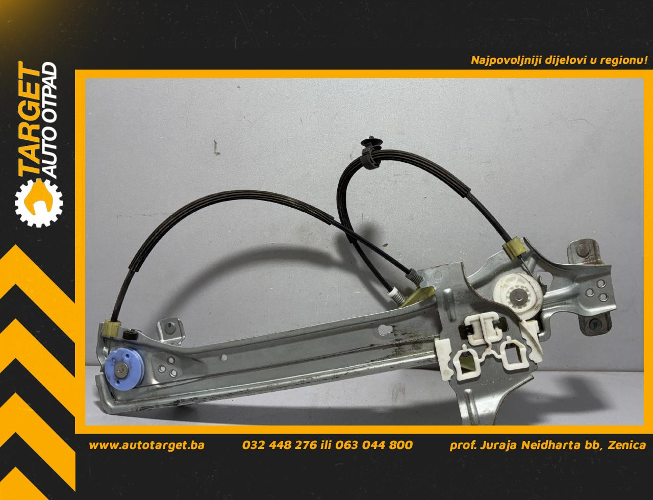 ELEKTRO PODIZAC STAKLA RENAULT MEGANE > 08-12 827210003R