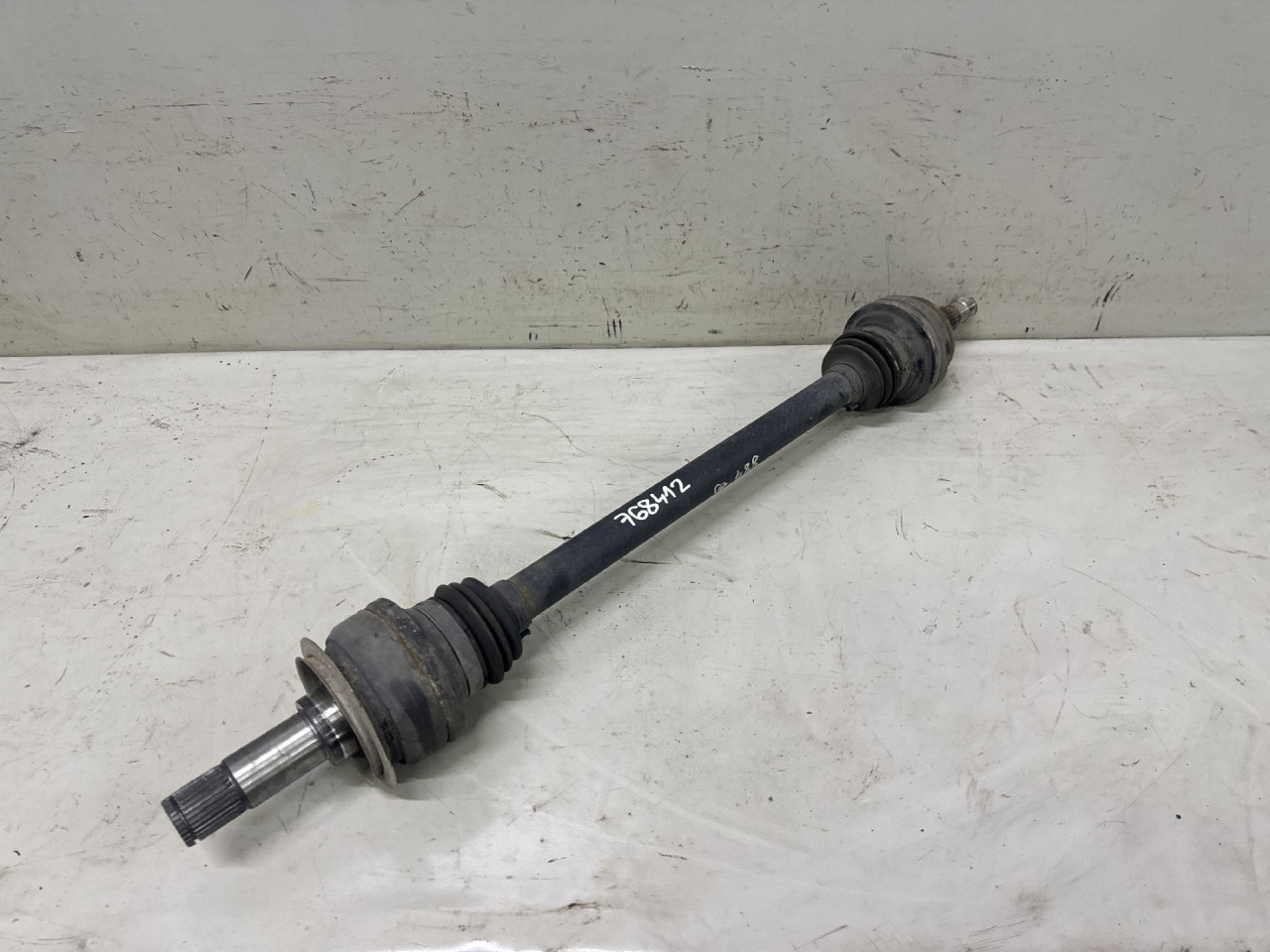 DIJELOVI POLUOSOVINA MERCEDES E KLASA (W213/S213) > 16-23 2.0