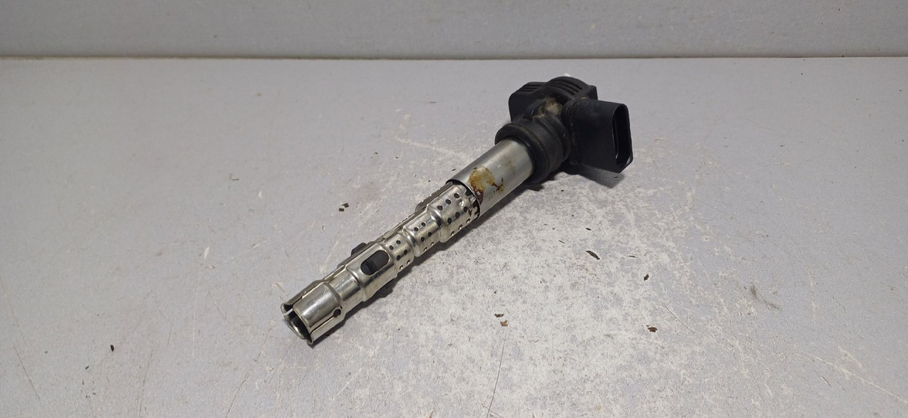DIJELOVI BOMBINA VW PASSAT B6 > 05-10 06F905115F