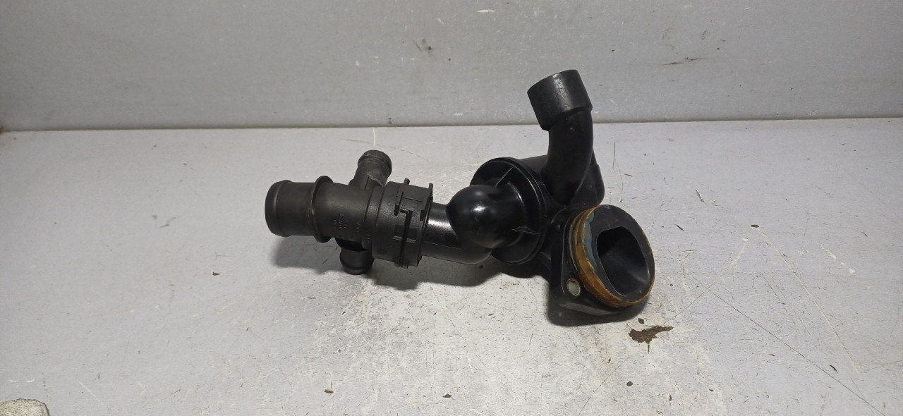 DIJELOVI TERMOSTAT AUDI Q5 > 08-11