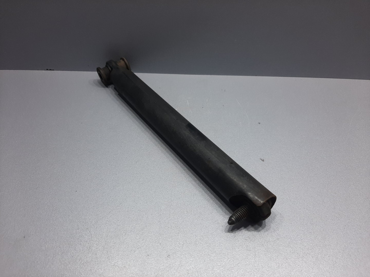 DIJELOVI NOSAC BMW X5 (E53) > 00-06 8402195
