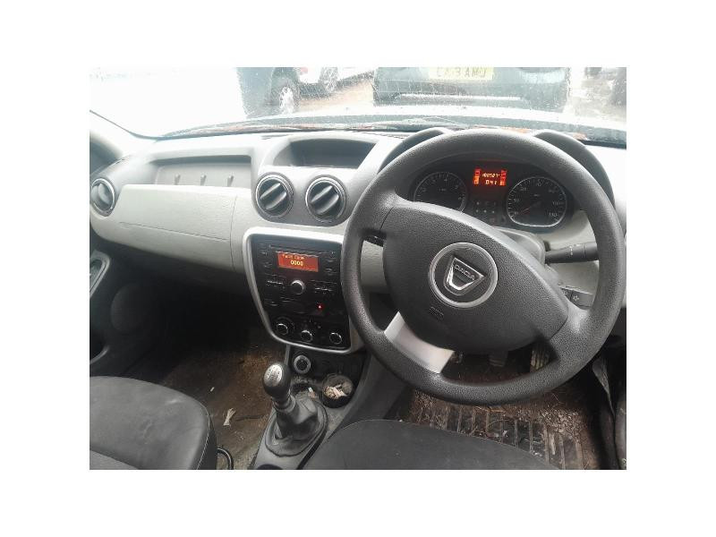 DACIA DUSTER 1.5 DIZEL 2013 80KW MJENJAČ MOTOR K9K858 DIJELOVI