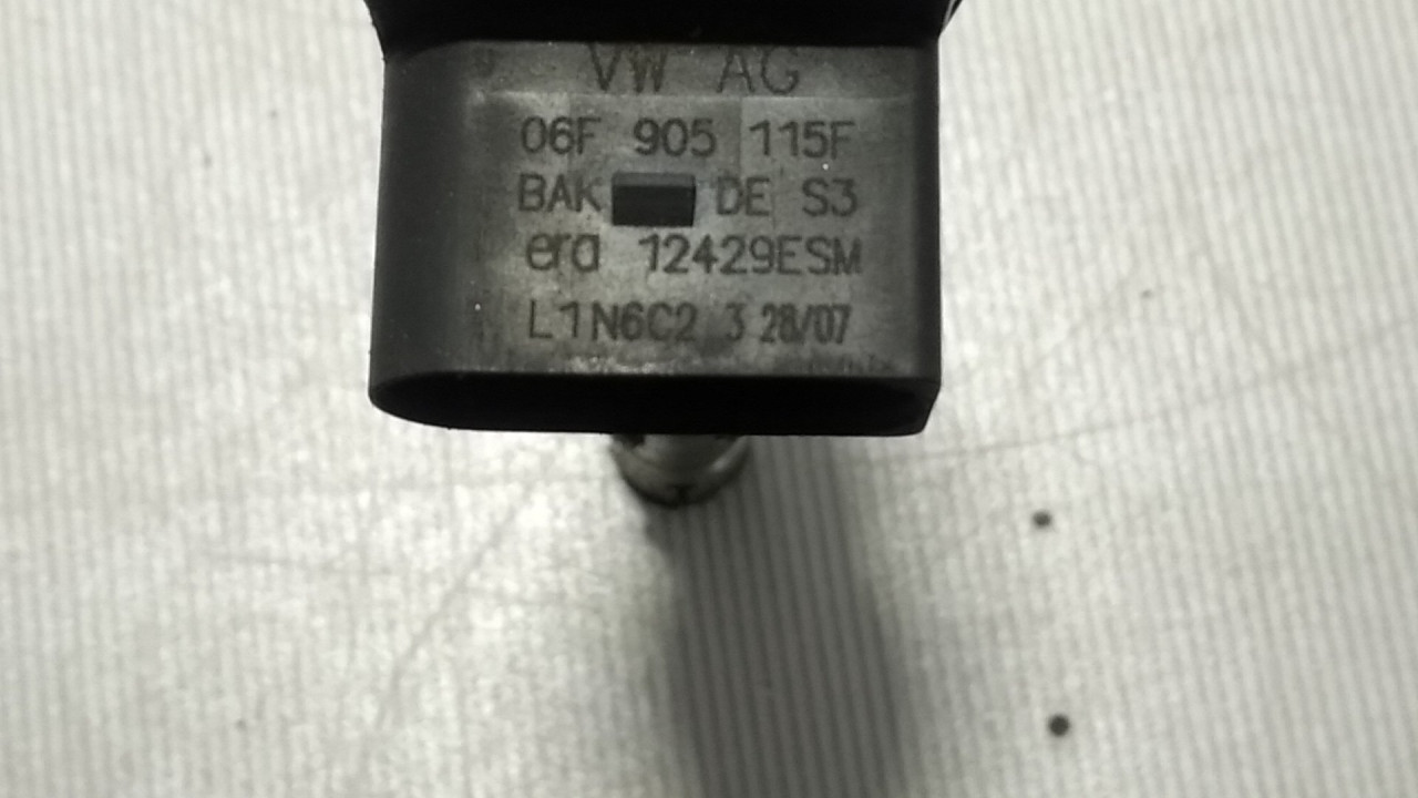 DIJELOVI BOMBINA VW PASSAT B6 > 05-10 06F905115F