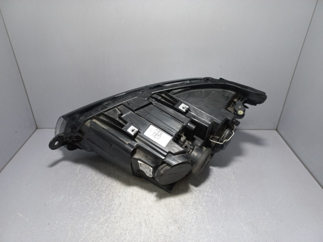 DIJELOVI FAR VW T6 > 15- 7L1941006B