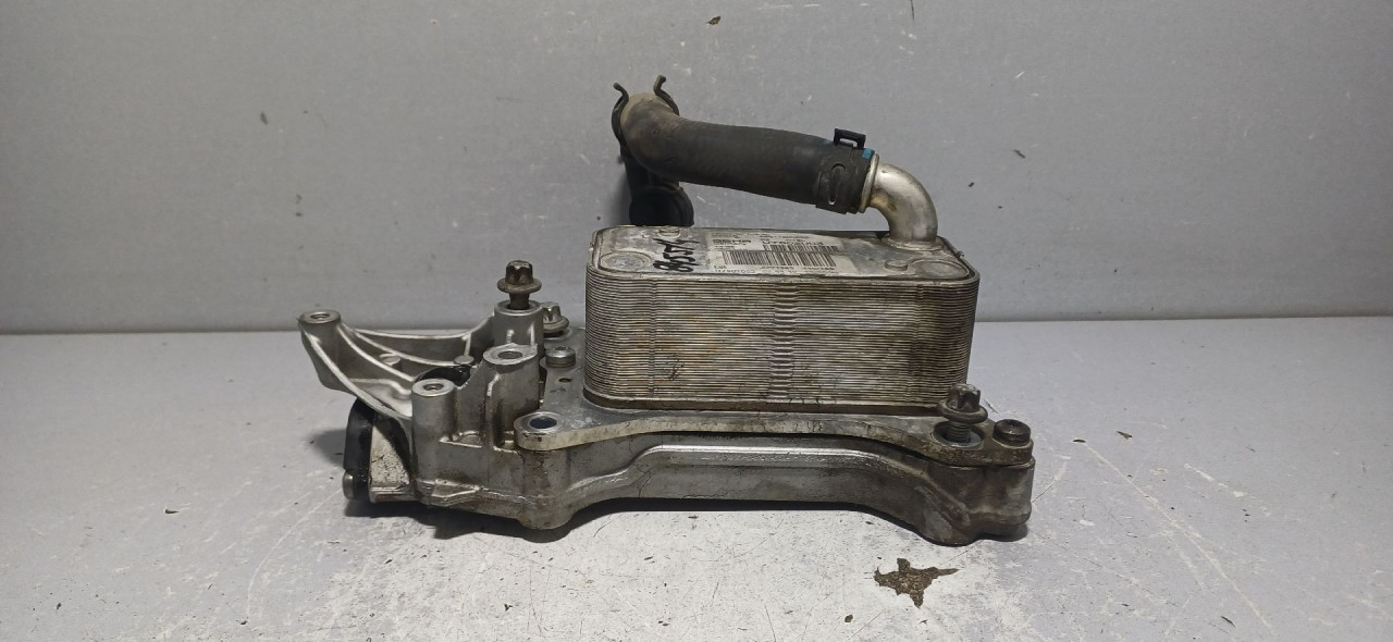 DIJELOVI HLADNJAK ULJA MERCEDES SPRINTER > 06-13 2.2 A6511800665