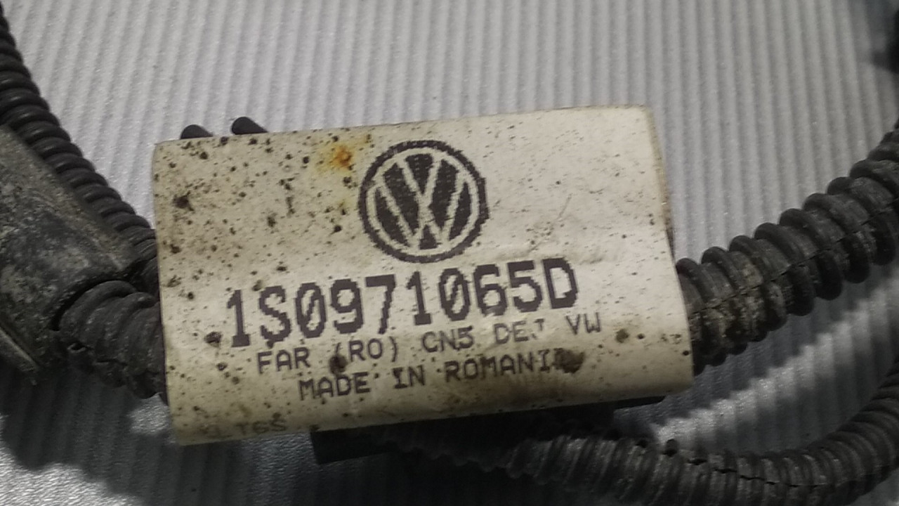 INSTALACIJA PARKING SENZORA VW UP > 12-16 1S0971065D