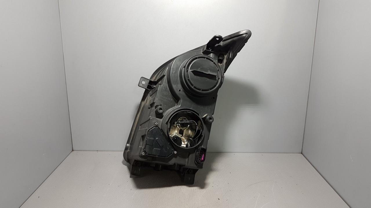 DIJELOVI FAR VW CRAFTER > 05-11 2E1941016