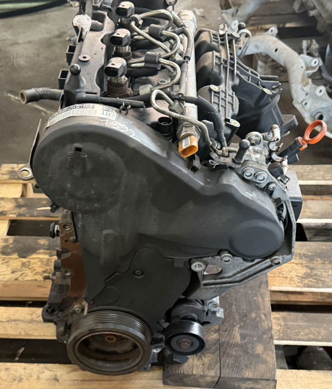 DIJELOVI MOTOR VW PASSAT B7 > 10-14 1.6 CAY