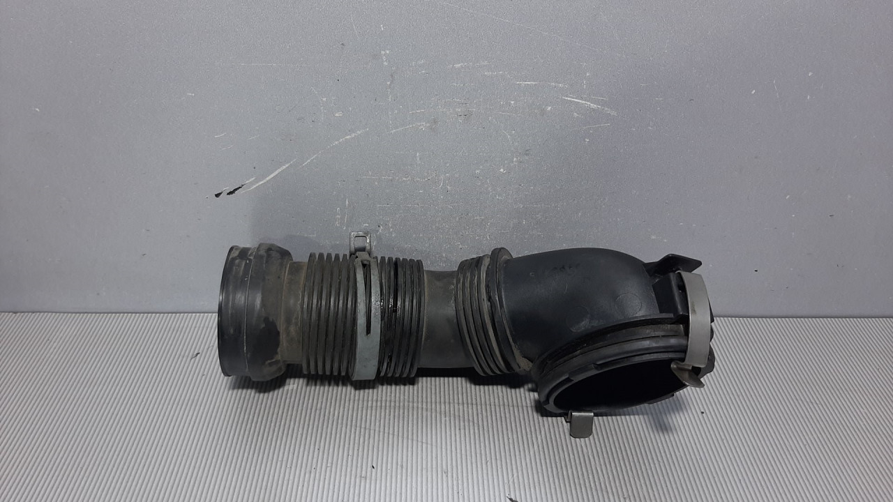 DIJELOVI CRIJEVO VW PASSAT B6 > 05-10 2.0 06F129627G