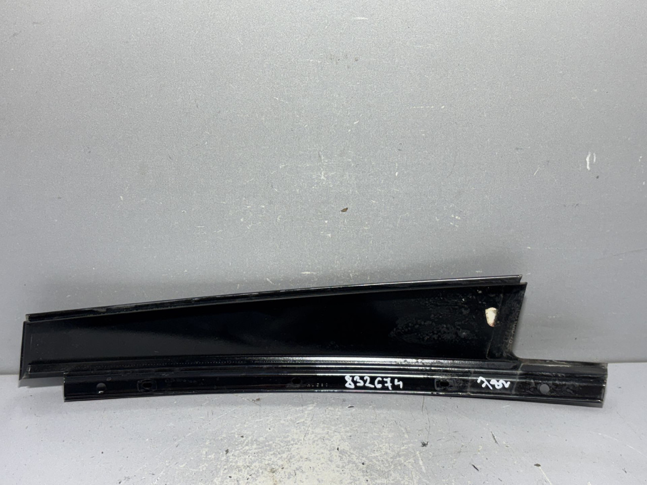 DIJELOVI LAJSNA BMW SERIJA 3 (E90/E91) > 09-11