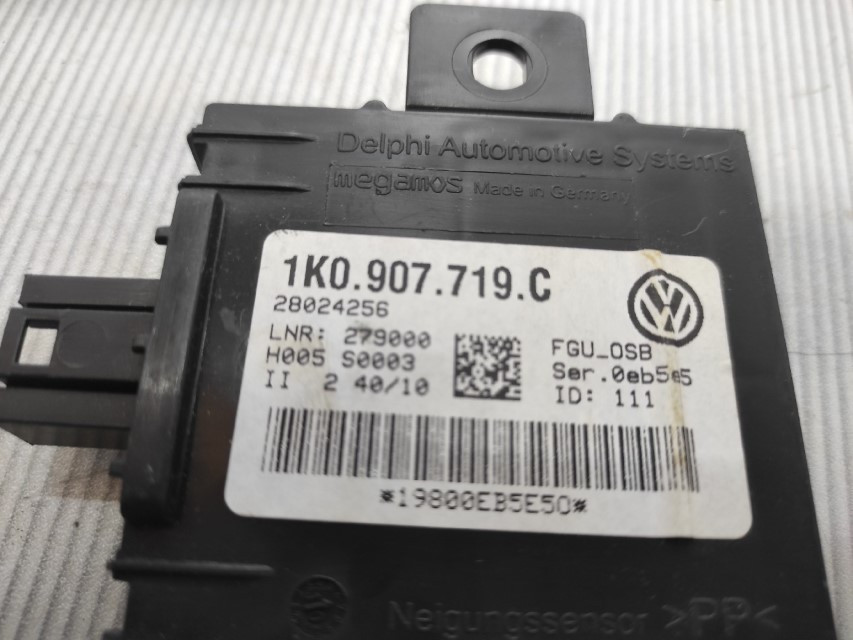 DIJELOVI ELEKTRONIKA ALARMA AUDI A3 > 08-12 2.0 1K0907719C