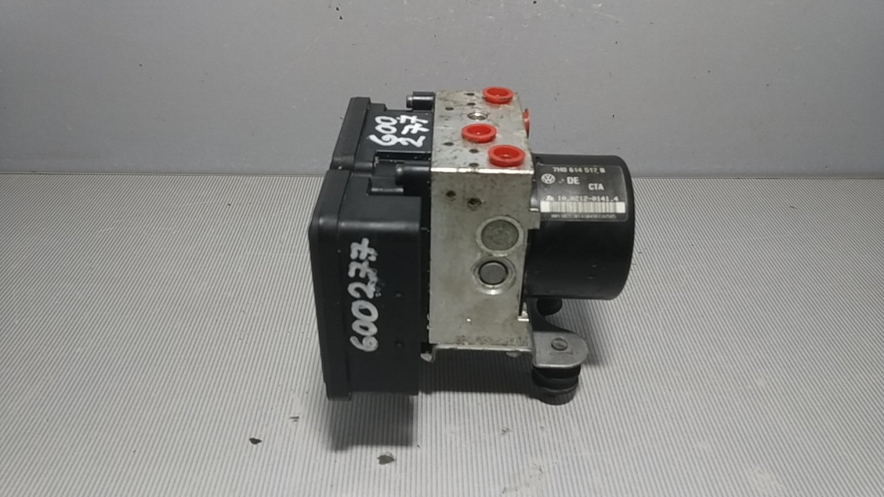DIJELOVI ABS ELEKTRONIKA VW T5 > 03-09 7H0907379R