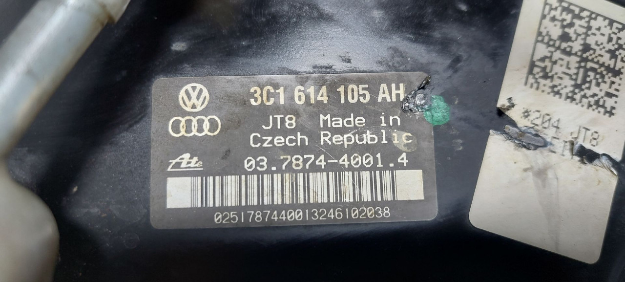 KOCIONI DOBOS VW PASSAT B6 > 05-10 3C1614105AH