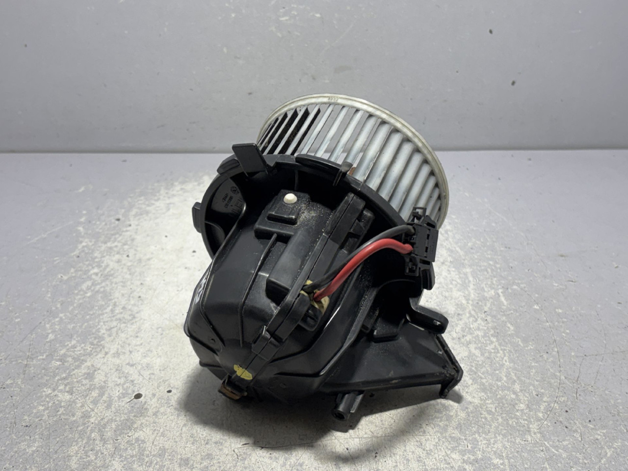 DIJELOVI VENTILATOR KABINE AUDI A5 (8T) SPORTBACK > 07-11