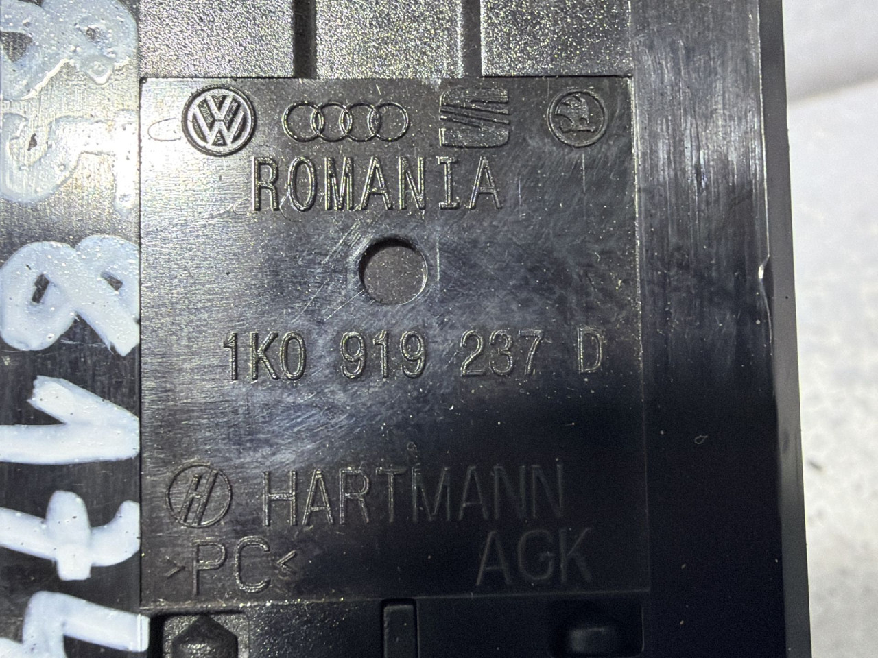 DIJELOVI PREKIDAC AUDI A4 (B8) > 12-15 1K0919237D