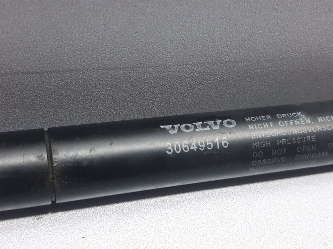 AMORTIZER HAUBE VOLVO V70 > 14-16 30649516
