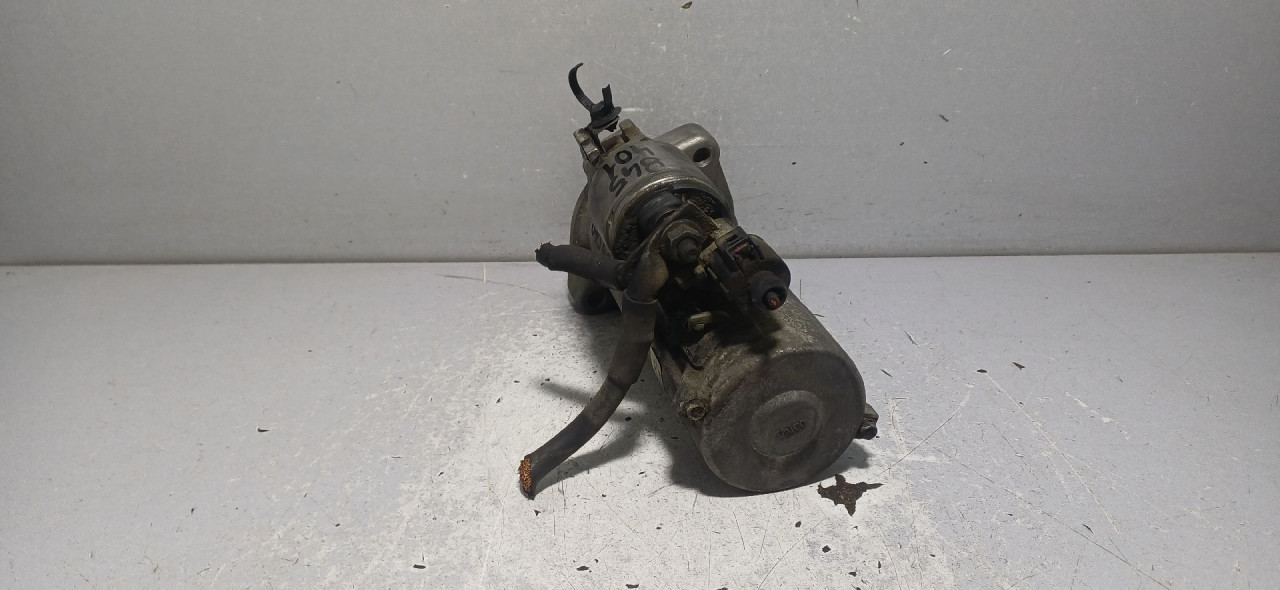 DIJELOVI ALNASER VW PASSAT B5 > 00-05 068911024L