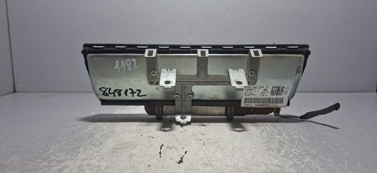 DIJELOVI AIRBAG NOGU VW PASSAT B8 > 19 - 3G2880842F