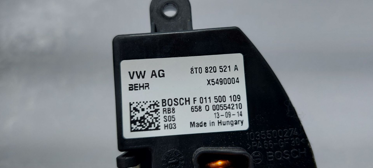 ELEKTRONIKA REOSTAT AUDI A4 (B8) > 12-15 8T0820521A