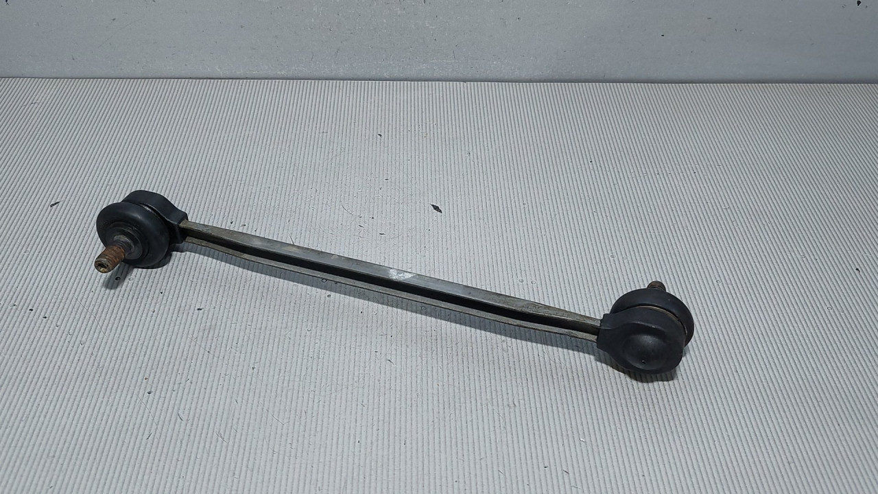 STABILIZATOR SKODA ROOMSTER > 10- 6R0411315
