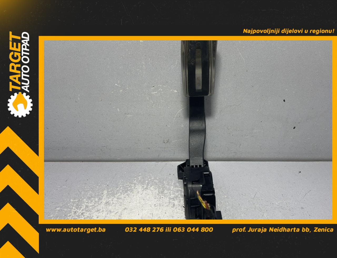 DIJELOVI PAPUCICA GASA AUDI A7 > 14 - 18 3.0 4H1723523