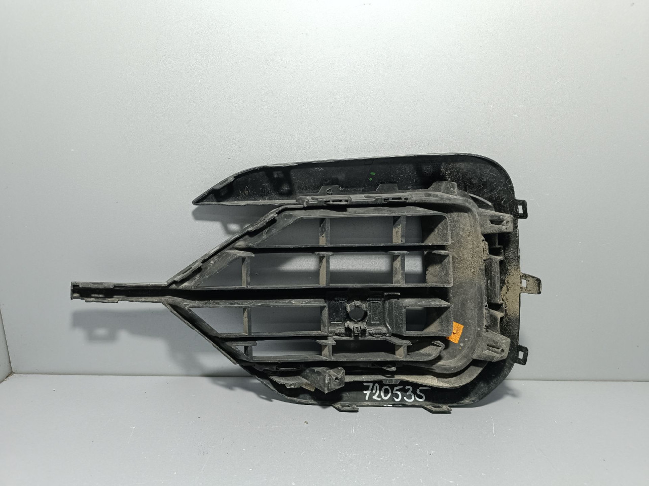 PLASTIKA BRANIKA VW TOUAREG > 18- 760853664A