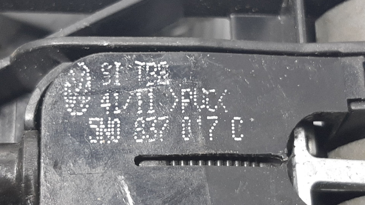RUCKA VRATA SKODA FABIA > 10-14 5N0837017C