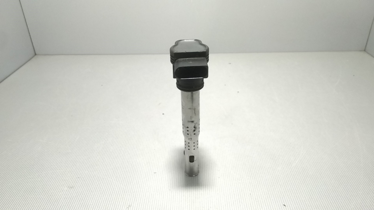 DIJELOVI BOMBINA AUDI A4 (B7) > 04-07 07K905715D